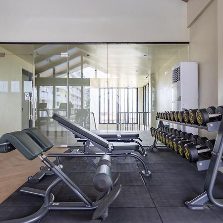 Апартаменты Amani 729, 3 Minutes To Airport,With Gym & Pool,100Mbps Wifi,Free Netflix Мактан Экстерьер фото
